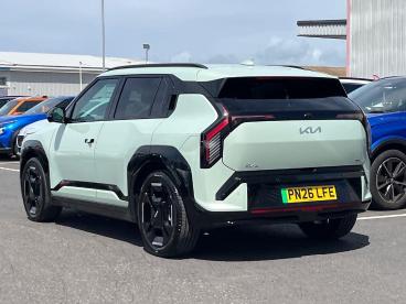 SPOTICAR Kia Ev3 81.4kwh Gt-line S Auto 5dr Used Car - Suv Electric  - Blackpool - 1200609436_3