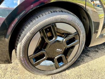 SPOTICAR Kia Ev9 99.8kwh Gt-line S Auto Awd 5dr (6 Seat) Used Car - Suv Electric Black - Ashington - 1200543175_4