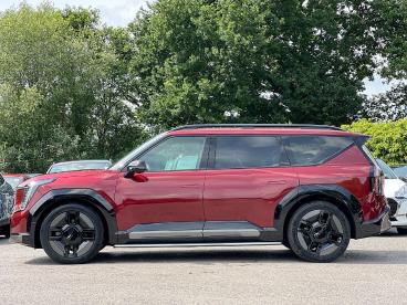 SPOTICAR Kia Ev9 99.8kwh Gt-line S Auto Awd 5dr (7 Seat) Used Car - Suv Electric Red - Pontypridd - 1200548721_4