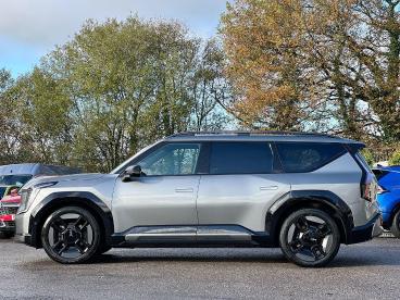 SPOTICAR Kia Ev9 99.8kwh Gt-line Auto Awd 5dr Used Car - Suv Electric Grey - Pontypridd - 1200559196_4