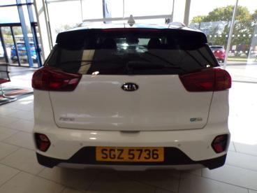 SPOTICAR Kia Niro 1.6 Gdi 2 Dct Euro 6 (s/s) 5dr Used Car - Suv Hybrid White - Ashington - 1200543177_5
