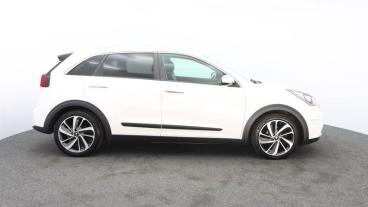 SPOTICAR Kia Niro 1.6h Gdi 3 Dct Euro 6 (s/s) 5dr Used Car - Suv Hybrid White - Truro - 1200548868_2