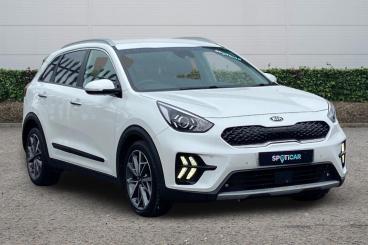SPOTICAR Kia Niro 1.6 Gdi 3 Dct Euro 6 (s/s) 5dr Used Car - Suv Hybrid White - Cannock - 1200552596_1