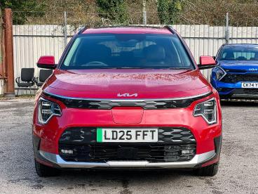 SPOTICAR Kia Niro 64.8kwh 4 Auto 5dr Used Car - Suv Electric Red - Pontypridd - 1200553187_2