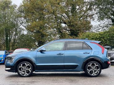 SPOTICAR Kia Niro 1.6h Gdi 3 Dct Euro 6 (s/s) 5dr Used Car - Suv Hybrid Blue - Pontypridd - 1200556501_4