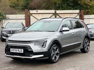 SPOTICAR Kia Niro 1.6h Gdi 3 Dct Euro 6 (s/s) 5dr Used Car - Suv Hybrid Grey - Pontypridd - 1200557174_3