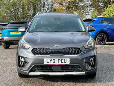 SPOTICAR Kia Niro 1.6 Gdi 2 Dct Euro 6 (s/s) 5dr Used Car - Suv Hybrid Grey - Pontypridd - 1200558132_2