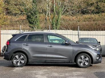 SPOTICAR Kia Niro 1.6 Gdi 2 Dct Euro 6 (s/s) 5dr Used Car - Suv Hybrid Grey - Pontypridd - 1200558132_4