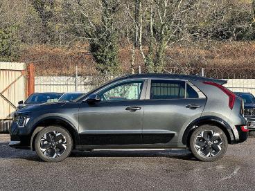 SPOTICAR Kia Niro 64.8kwh 3 Auto 5dr Used Car - Suv Electric  - Pontypridd - 1200569524_4