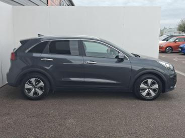 SPOTICAR Kia Niro 1.6h Gdi 2 Dct Euro 6 (s/s) 5dr Used Car - Suv Hybrid Grey - Trowbridge - 1200587786_4