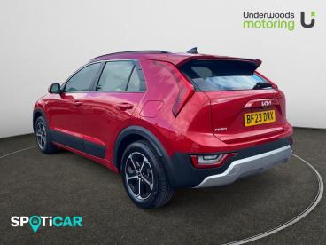 SPOTICAR Kia Niro 1.6h Gdi 2 Dct Euro 6 (s/s) 5dr Used Car - Suv Hybrid Red - Clacton-on-sea - 1200592662_5