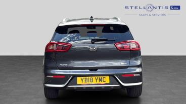 SPOTICAR Kia Niro 1.6h Gdi 4 Dct Euro 6 (s/s) 5dr ( 16in Alloy) Used Car - Suv Hybrid Grey - Sheffield - 1200600060_4