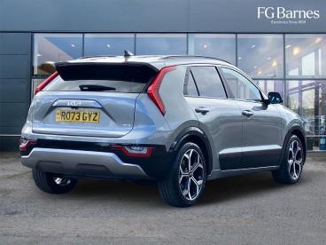 SPOTICAR Kia Niro 1.6h Gdi 4 Dct Euro 6 (s/s) 5dr Used Car - Suv Hybrid Grey - Guildford - 1200605132_3