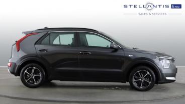 SPOTICAR Kia Niro 1.6h Gdi 2 Dct Euro 6 (s/s) 5dr Used Car - Suv Hybrid Grey - Coventry - 1200612503_4