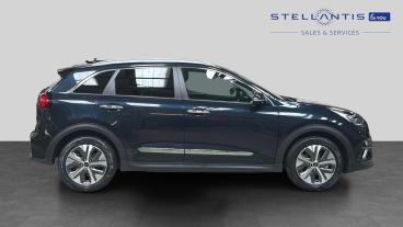 SPOTICAR Kia Niro 64kwh 4 Auto 5dr Used Car - Suv Electric Blue - London - 1200619752_2