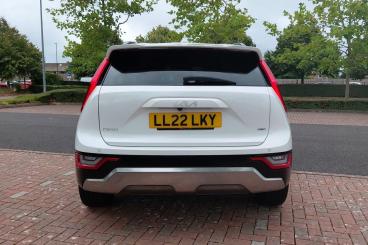 SPOTICAR Kia Niro 1.6h Gdi 3 Dct Euro 6 (s/s) 5dr Used Car - Suv Hybrid White - Littlehampton - 1200630612_4