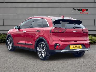 SPOTICAR Kia Niro 1.6 Gdi Connect Dct Euro 6 (s/s) 5dr Used Car - Suv Hybrid Red - Sheffield - 1200633011_2