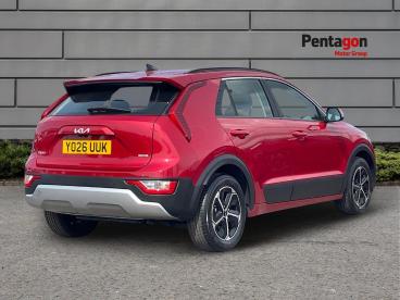 SPOTICAR Kia Niro 1.6 Gdi 11.1kwh 2 Dct Euro 6 (s/s) 5dr Used Car - Suv Plug-in Hybrid Red - Sheffield - 1200633018_4