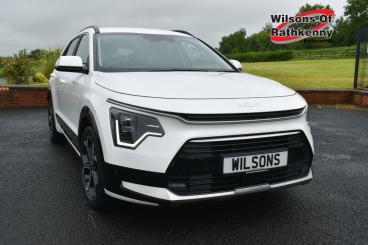 SPOTICAR Kia Niro 1.6h Gdi 3 Dct Euro 6 (s/s) 5dr Used Car - Suv Hybrid White - Ballymena County Antrim - 1200633908_3