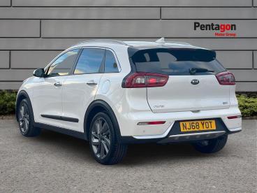 SPOTICAR Kia Niro 1.6h Gdi 3 Dct Euro 6 (s/s) 5dr ( 16in Alloy) Used Car - Suv Hybrid White - Nottingham - 1200640248_2