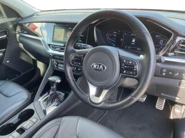 SPOTICAR Kia Niro 1.6 Gdi 4 Dct Euro 6 (s/s) 5dr Used Car - Suv Hybrid Blue - Evesham - 1200642761_3