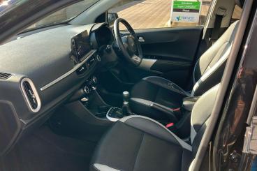 SPOTICAR Kia Picanto 1.0 Dpi X-line S Euro 6 (s/s) 5dr Used Car - City Car Petrol Black - Gravesend - 1200606376_3