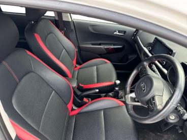 SPOTICAR Kia Picanto 1.25 Gt-line Euro 6 5dr Used Car - City Car Petrol White - Worcester - 1200618283_3