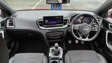 SPOTICAR Kia Ceed Pro Ceed 1.5 T-gdi Gt-line Shooting Brake Euro 6 (s/s) 5dr Used Car - Estate Petrol Orange - Newport - 1200556818_4