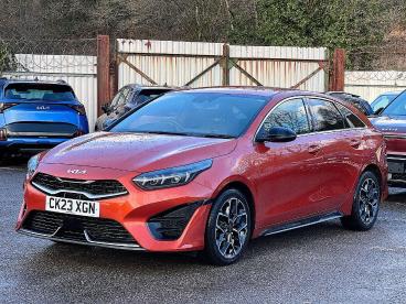 SPOTICAR Kia Ceed Pro Ceed 1.5 T-gdi Gt-line Shooting Brake Euro 6 (s/s) 5dr Used Car - Estate Petrol Orange - Pontypridd - 1200578694_3