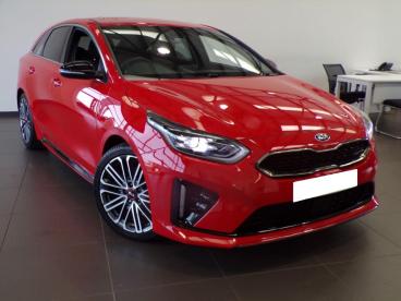 SPOTICAR Kia Ceed Pro Ceed 1.6 T-gdi Gt Shooting Brake Dct Euro 6 (s/s) 5dr Used Car - Estate Petrol Red - Ashington - 1200598470_2