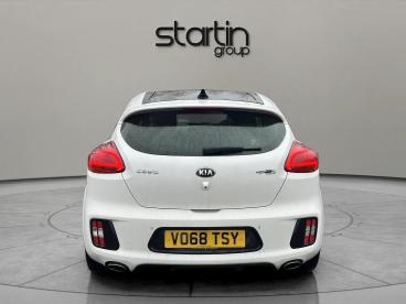 SPOTICAR Kia Ceed Pro Ceed 1.6 Crdi Gt-line S Dct Euro 6 (s/s) 3dr Used Car - Saloon Diesel White - Redditch - 1200600587_4