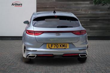 SPOTICAR Kia Ceed Pro Ceed 1.4 T-gdi Gt-line Lunar Edition Shooting Brake Eur Used Car - Estate Petrol Silver - Wrexham - 1200613850_4