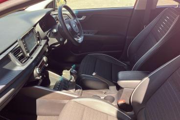 SPOTICAR Kia Rio 1.0 T-gdi Gt-line S Euro 6 (s/s) 5dr Used Car - City Car Petrol Red - Farningham - 1200554886_3