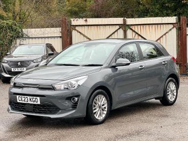 SPOTICAR Kia Rio 1.2 2 Euro 6 (s/s) 5dr Used Car - City Car Petrol Grey - Pontypridd - 1200556497_3