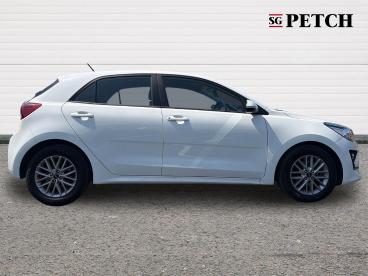 SPOTICAR Kia Rio 1.2 2 Euro 6 (s/s) 5dr Used Car - City Car Petrol White - Darlington - 1200613960_2