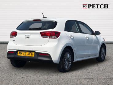 SPOTICAR Kia Rio 1.2 2 Euro 6 (s/s) 5dr Used Car - City Car Petrol White - Darlington - 1200613960_3