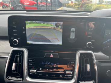 SPOTICAR Kia Sorento 1.6 H T-gdi 3 Auto Awd Euro 6 (s/s) 5dr Used Car - Suv Hybrid White - Ballymena County Antrim - 1200542195_4