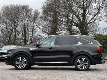 SPOTICAR Kia Sorento 2.2 Crdi 3 Dct Awd Euro 6 (s/s) 5dr Used Car - Suv Diesel Brown - Pontypridd - 1200575507_4