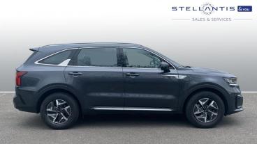 SPOTICAR Kia Sorento 1.6 H T-gdi 2 Auto Awd Euro 6 (s/s) 5dr Used Car - Suv Hybrid Blue - Croydon - 1200578496_2