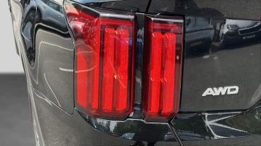 SPOTICAR Kia Sorento 2.2 Crdi 3 Dct Awd Euro 6 (s/s) 5dr Used Car - Suv Diesel Black - Stockport - 1200606414_5
