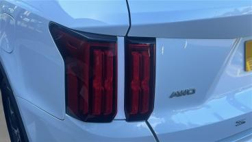 SPOTICAR Kia Sorento 1.6 H T-gdi 2 Auto Awd Euro 6 (s/s) 5dr Used Car - Suv Hybrid White - Bristol - 1200606503_5