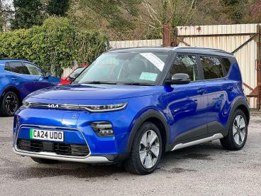 SPOTICAR Kia Soul 64kwh Explore Auto 5dr Used Car - Suv Electric Blue - Pontypridd - 1200558144_3