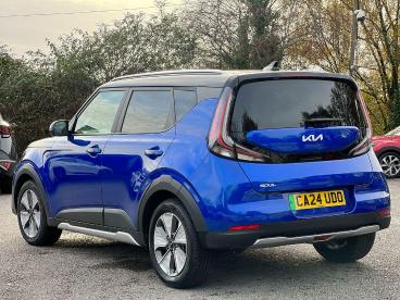 SPOTICAR Kia Soul 64kwh Explore Auto 5dr Used Car - Suv Electric Blue - Pontypridd - 1200558144_5