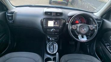 SPOTICAR Kia Soul 1.6 Crdi 2 Dct Euro 6 5dr Used Car - Suv Diesel Blue - London - 1200564194_4