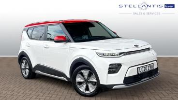 SPOTICAR Kia Soul 64kwh First Edition Auto 5dr Used Car - Suv Electric White - London - 1200586259_1