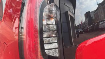SPOTICAR Kia Soul 1.6 Crdi 2 Dct Euro 6 5dr Used Car - Suv Diesel Red - London - 1200601425_5