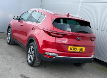 SPOTICAR Kia Sportage 1.6 Gdi 2 Euro 6 (s/s) 5dr Used Car - Suv Petrol Red - Darlington - 1200544943_3