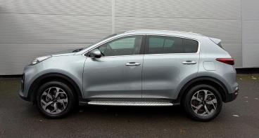 SPOTICAR Kia Sportage 1.6 Gdi Platinum Edition Euro 6 (s/s) 5dr Used Car - Suv Petrol Silver - Darlington - 1200555720_4