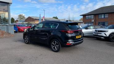 SPOTICAR Kia Sportage 1.6 Crdi 2 Euro 6 (s/s) 5dr Used Car - Suv Diesel Black - Crawley - 1200558421_5
