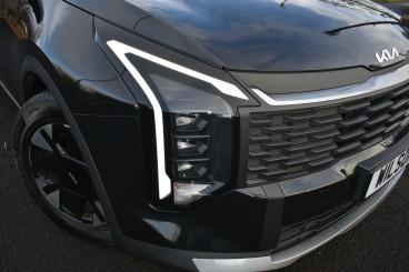 SPOTICAR Kia Sportage 1.6 T-gdi Pure Euro 6 (s/s) 5dr Used Car - Suv Petrol Black - Ballymena County Antrim - 1200559761_2